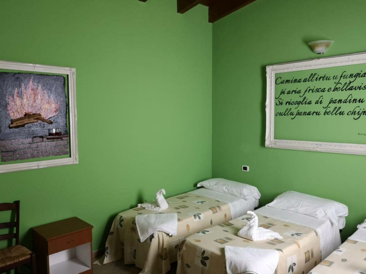 Azienda Agrituristica La Fonte Villa Bonifati Buitenkant foto